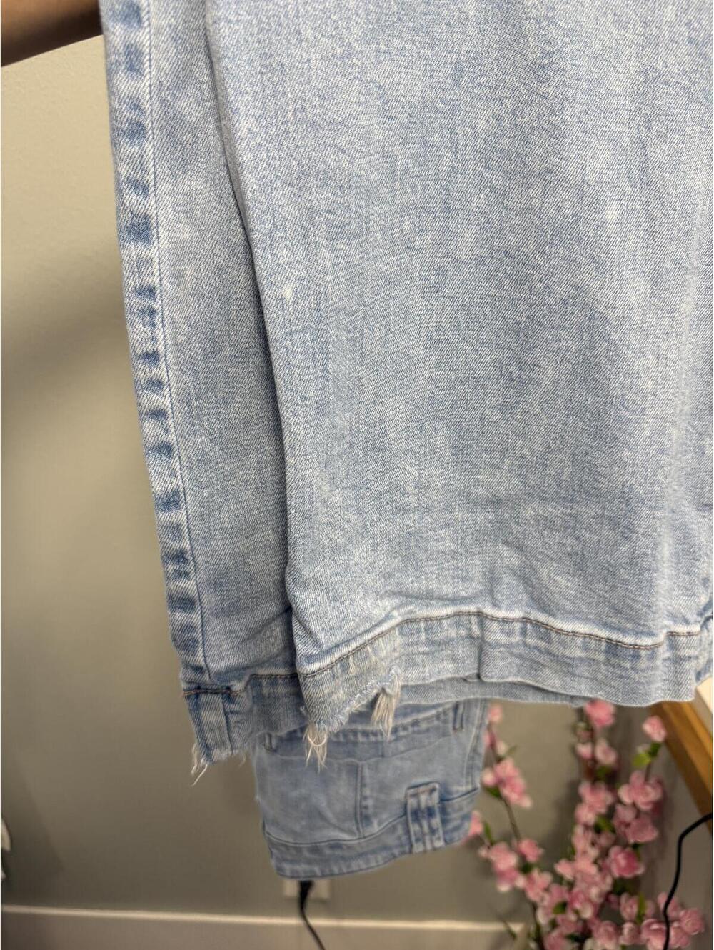 American Eagle Super High Rise Baggy Wide-leg Cargo Jean - Women's 28 - Picture 7 of 7